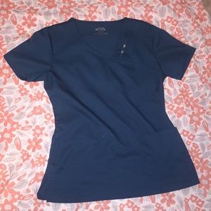 NWOT Scrub top